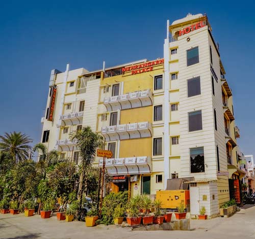 Luxury Hotels near Bus Stand Udaipur
